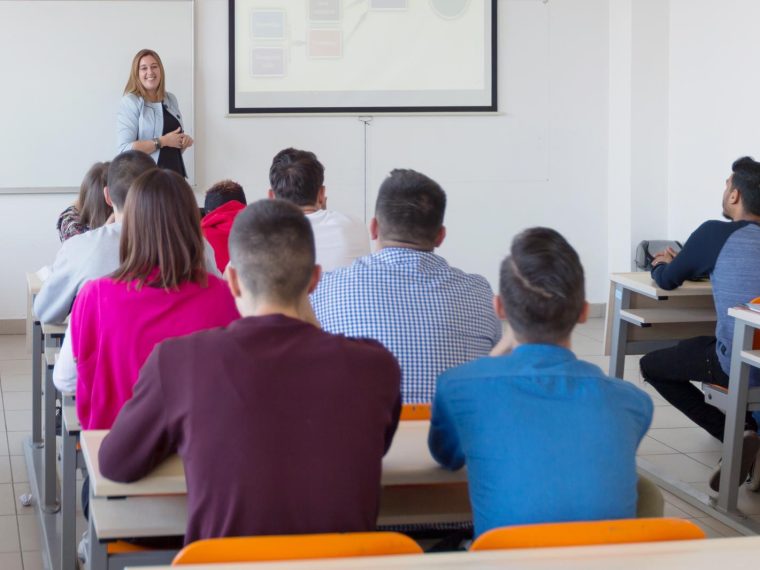 Recupero anni scolastici a Pomezia