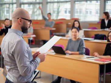 Scuole serali a Napoli