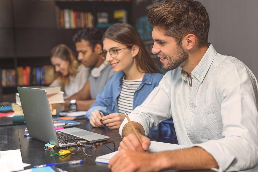 Scuole serali a Vigevano